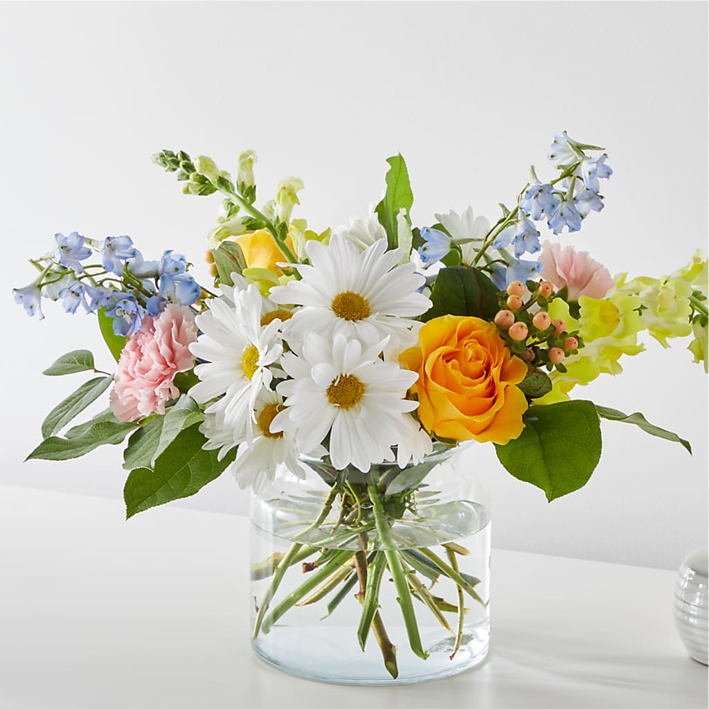 Sun Salutation Bouquet – Paoli Mercantile, Paoli IN