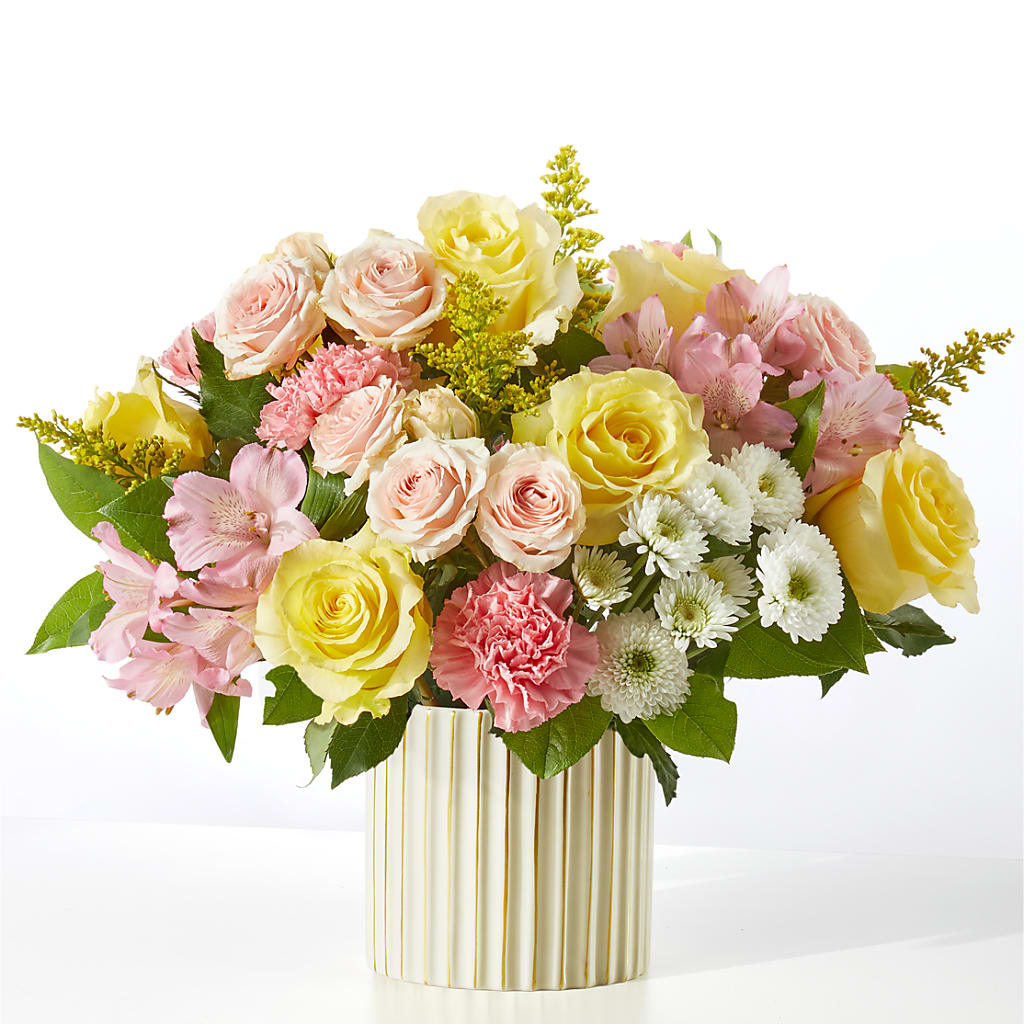 Watercolors Bouquet – Paoli Mercantile, Paoli IN