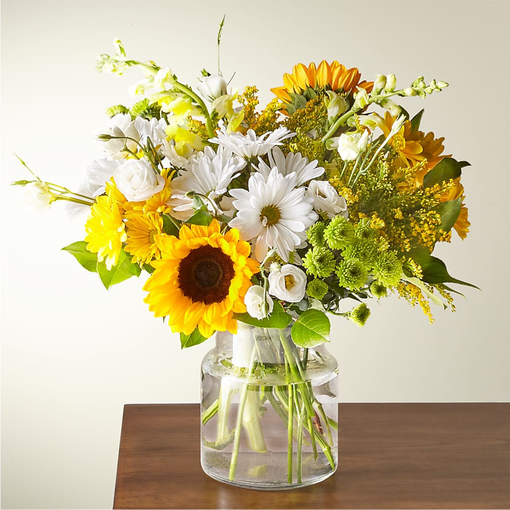 Hello Sunshine Bouquet – Paoli Mercantile, Paoli IN