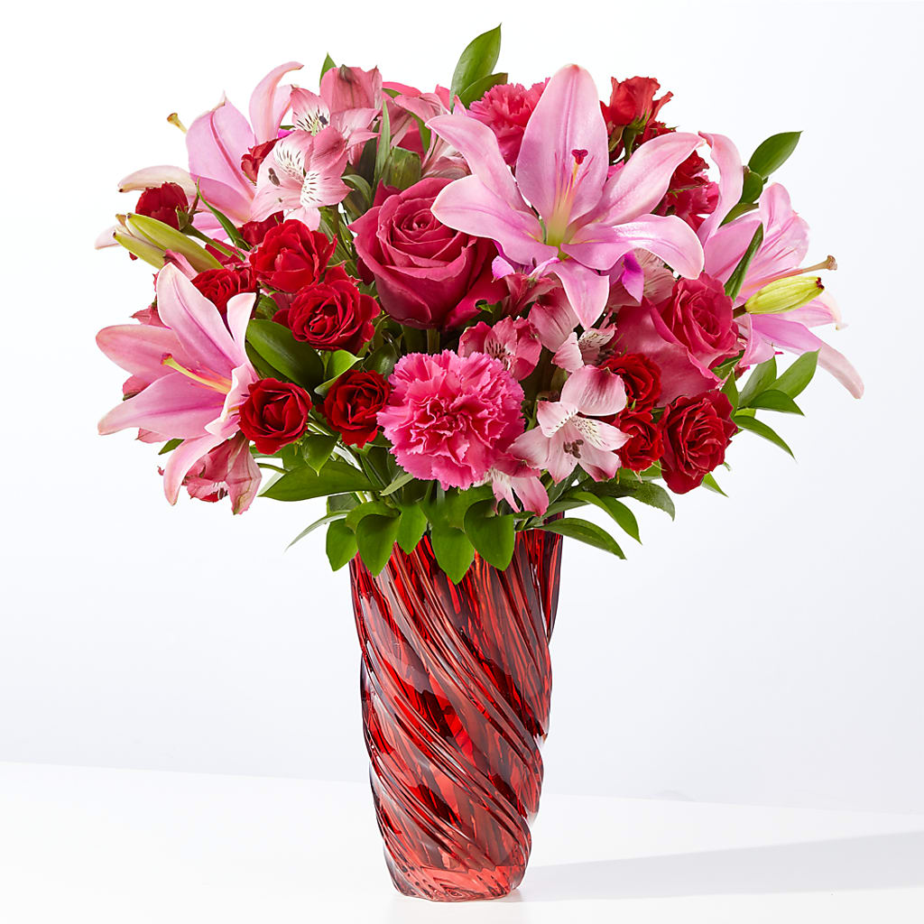 In Love Bouquet with Luxe Swirl Vase – Paoli Mercantile, Paoli IN