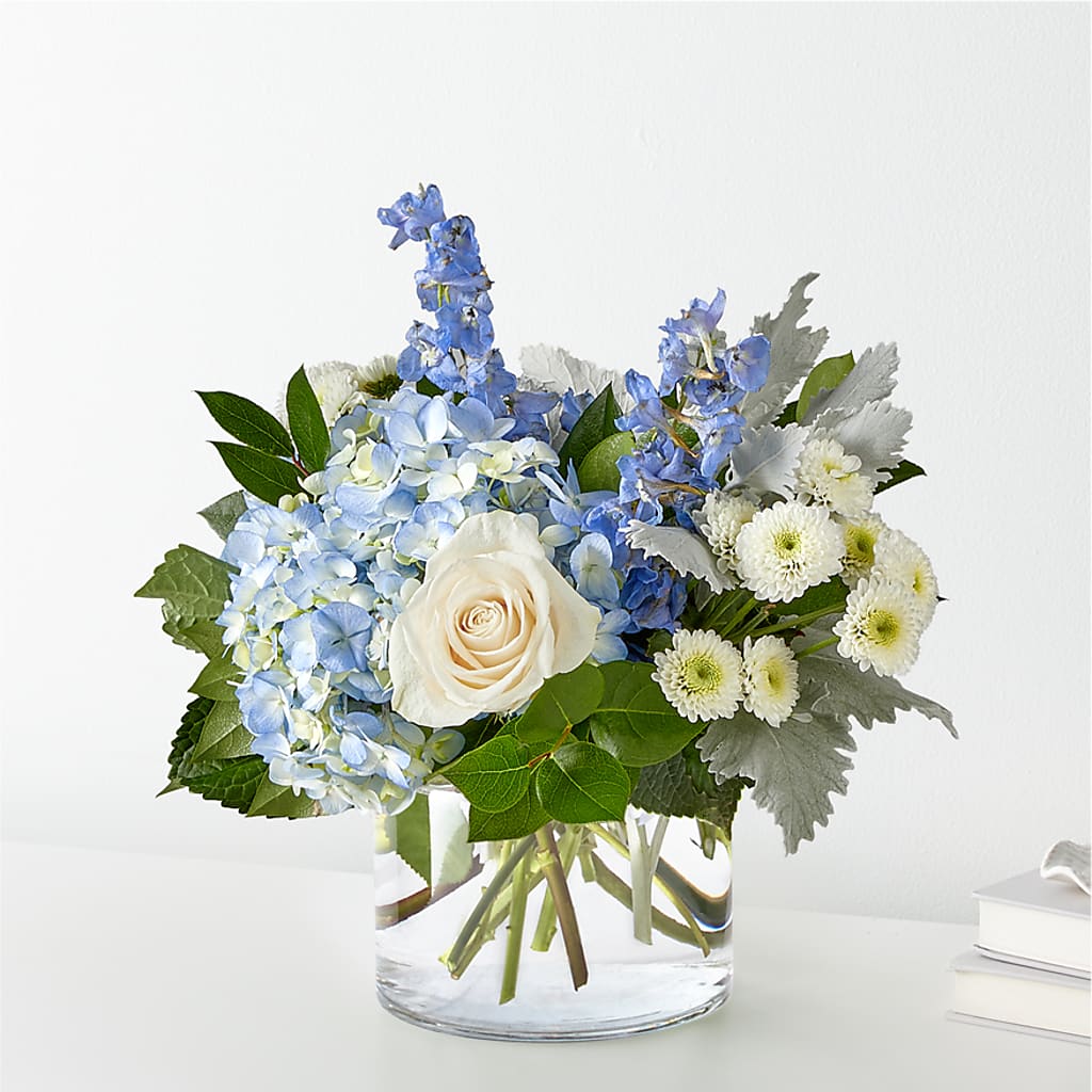 Clear Skies Bouquet – Paoli Mercantile, Paoli IN