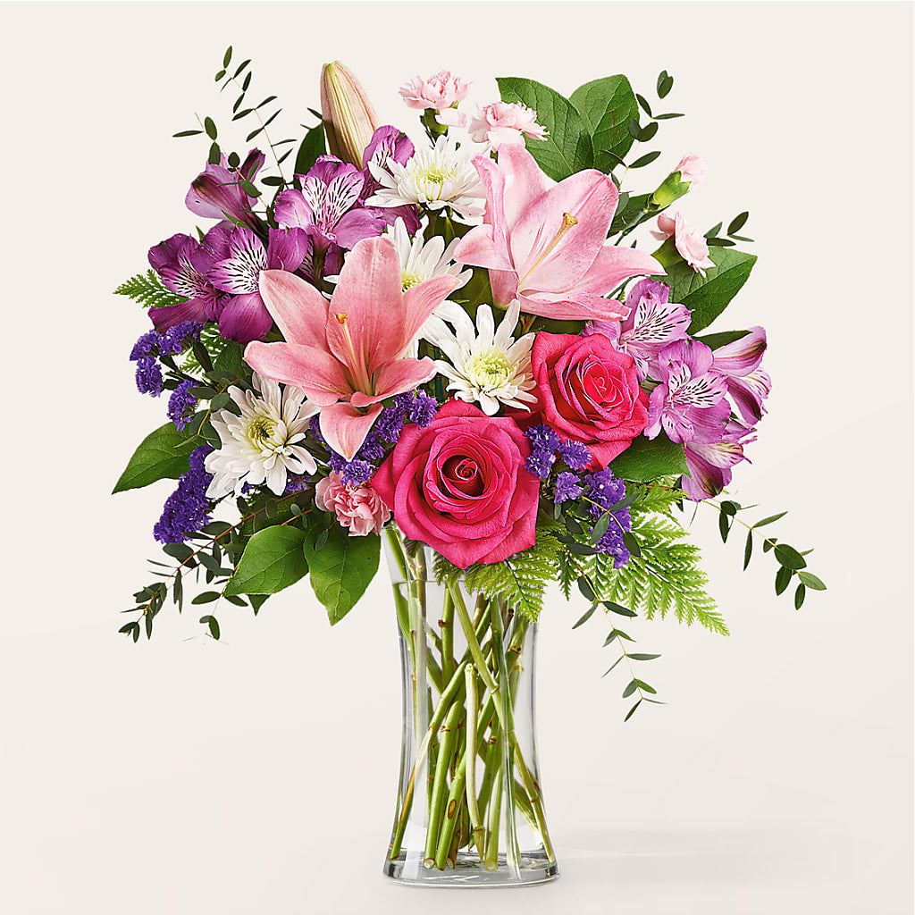 Lace & Pearls Bouquet – Paoli Mercantile, Paoli IN