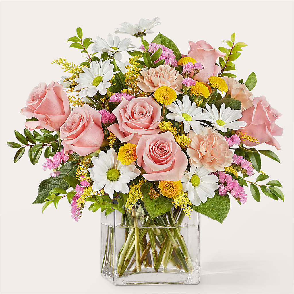 Country Cottage Bouquet – Paoli Mercantile, Paoli IN