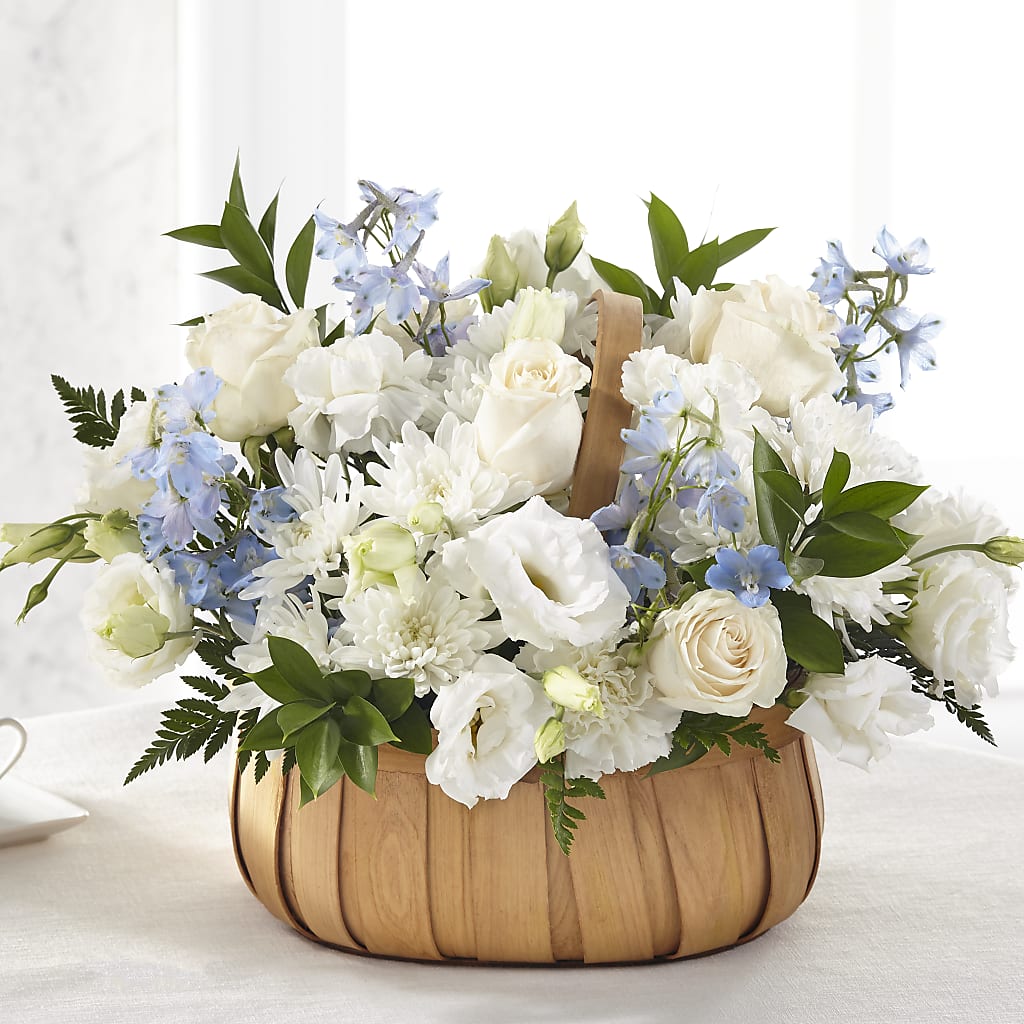 Sincerely Heartfelt Basket – Paoli Mercantile, Paoli IN