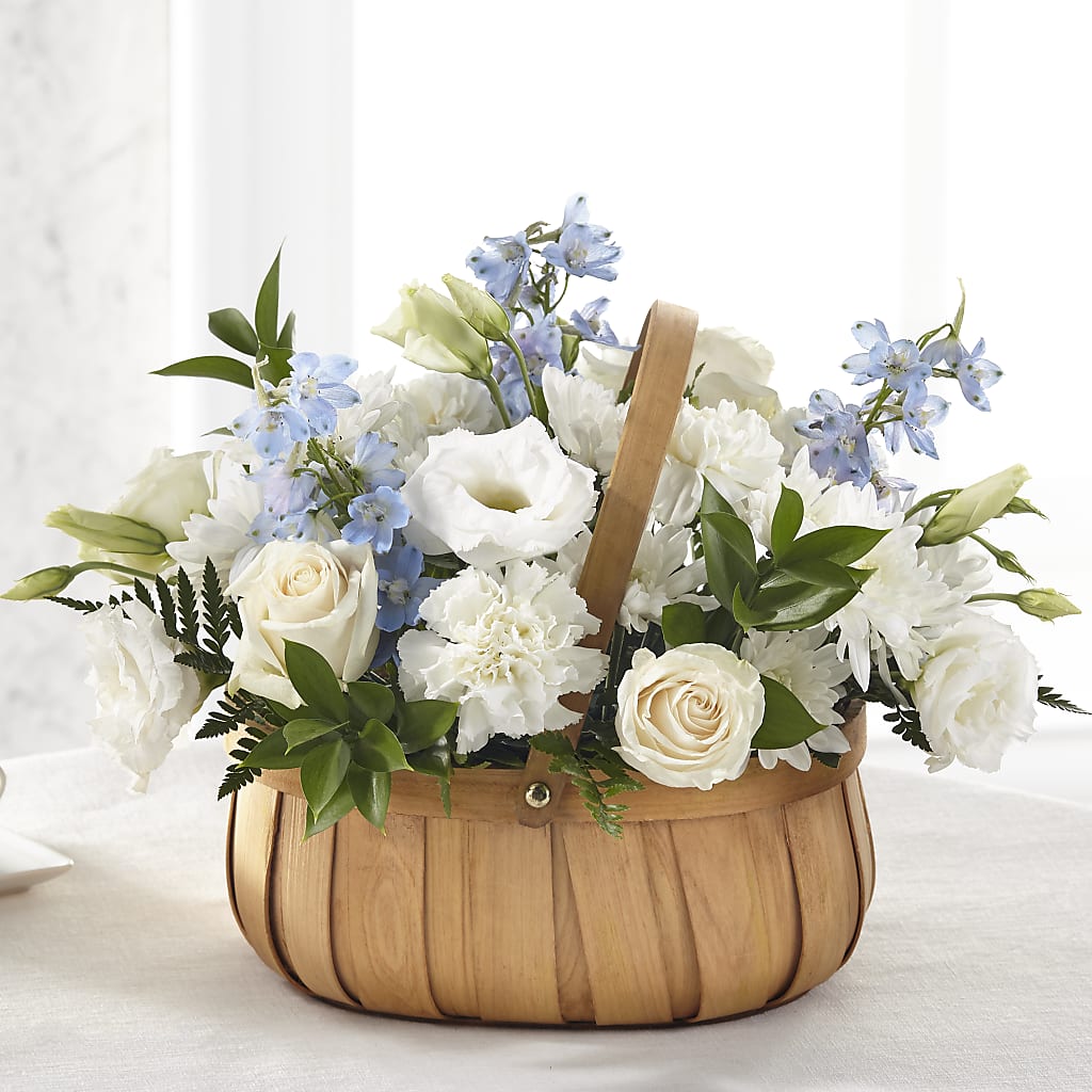 Sincerely Heartfelt Basket – Paoli Mercantile, Paoli IN