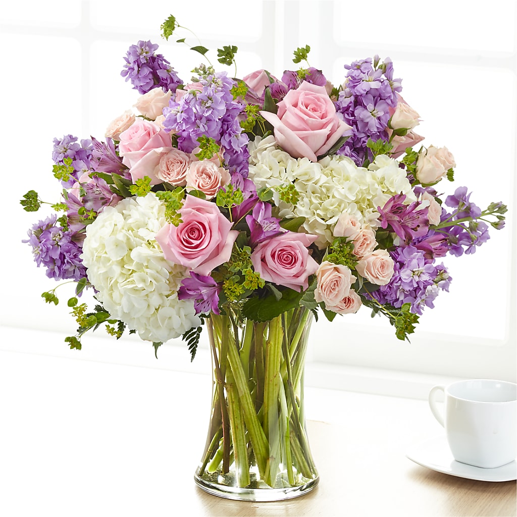 Shared Sentiment Bouquet – Paoli Mercantile, Paoli IN
