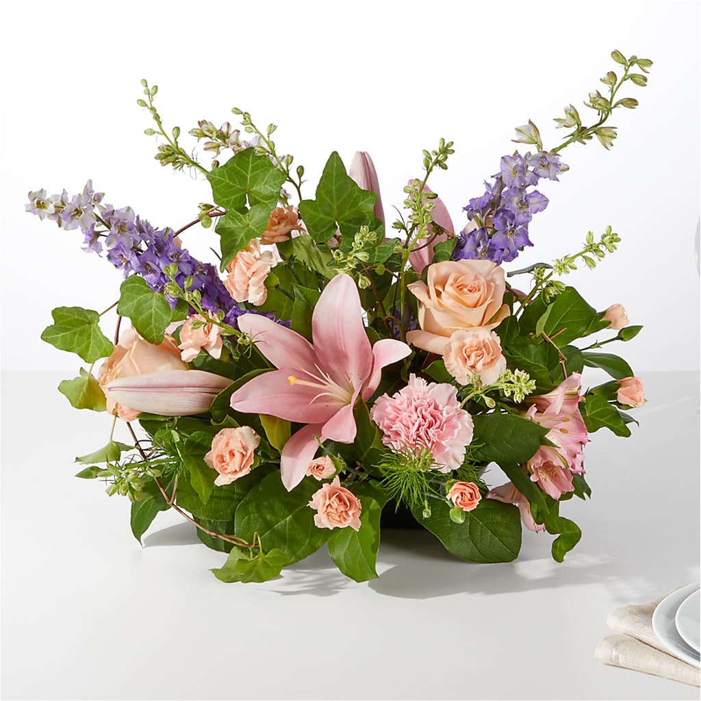 Blossom Time Centerpiece – Paoli Mercantile, Paoli IN