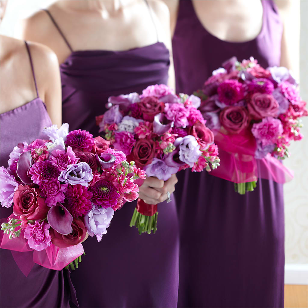 Bridesmaid's Garden Bouquet – Paoli Mercantile, Paoli IN