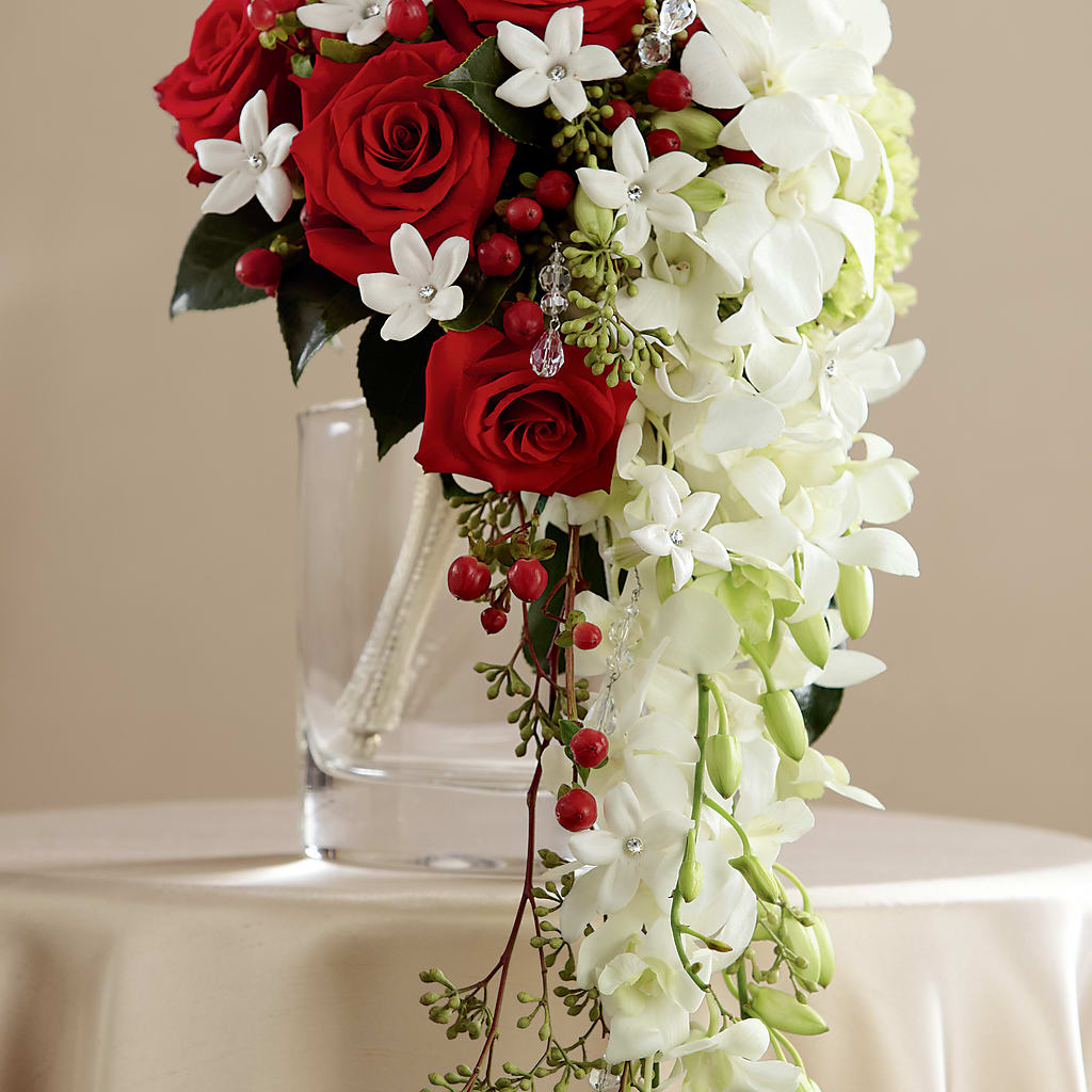 Here Comes the Bride Bouquet – Paoli Mercantile, Paoli IN