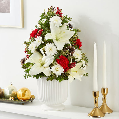 Festive Moments Tree –  Paoli Mercantile, Paoli IN