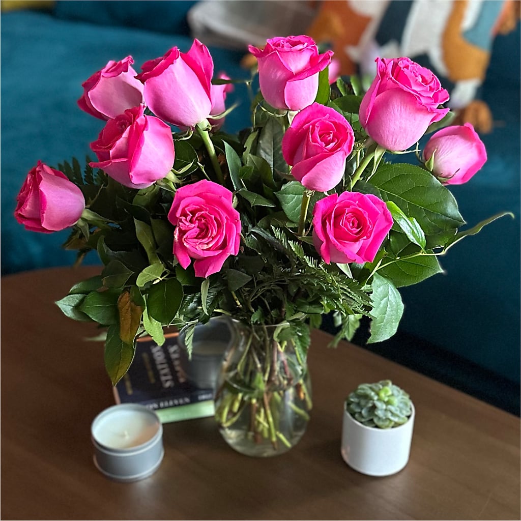 Long Stem Pink Rose Bouquet –  Paoli Mercantile, Paoli IN