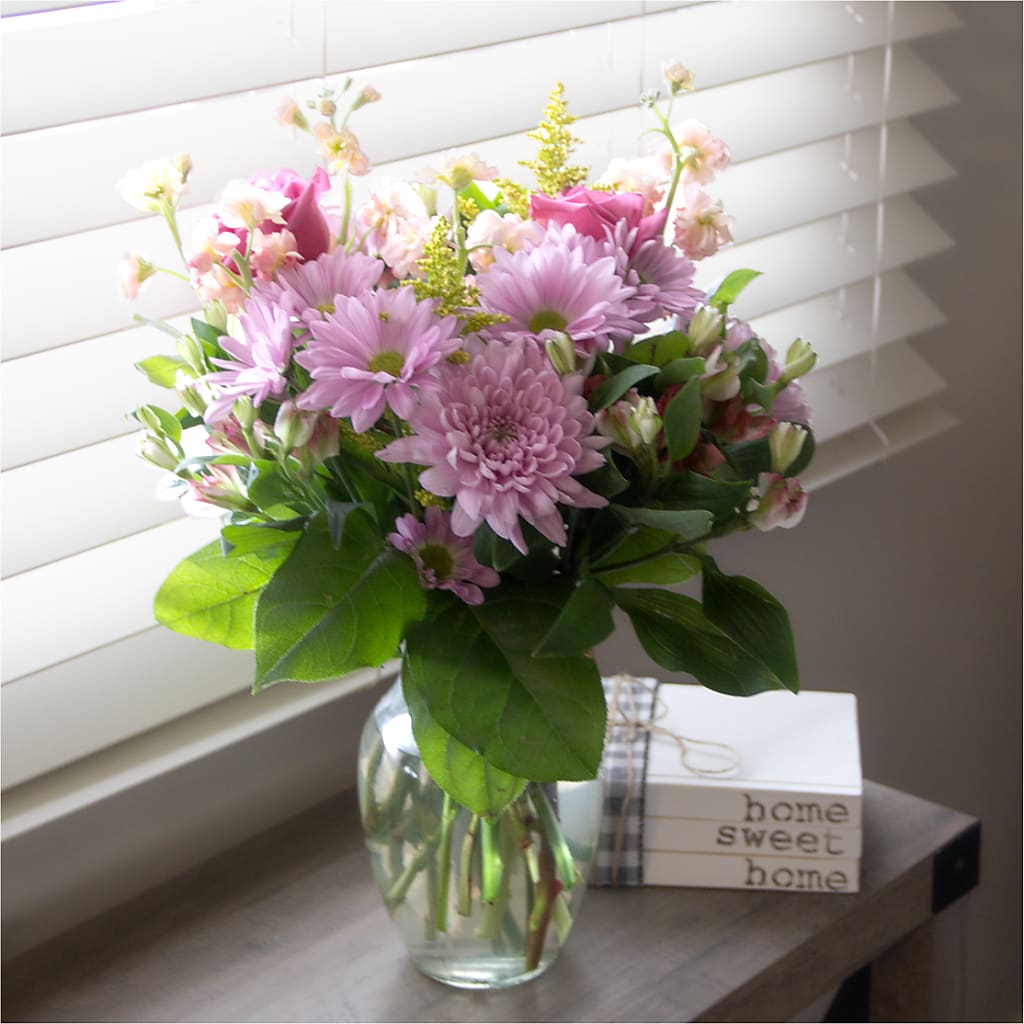 Spring Tradition - A Florist Original –  Paoli Mercantile, Paoli IN