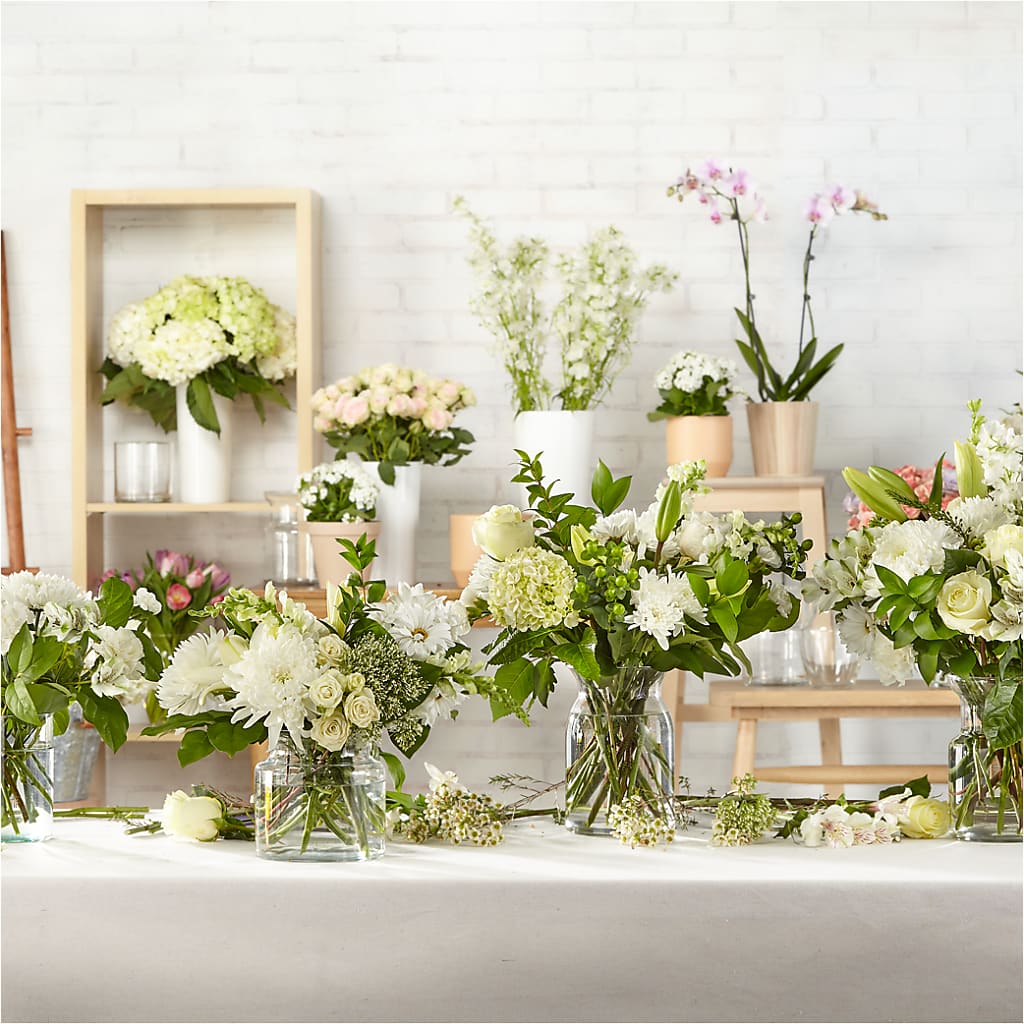 Classic Ivory – A Florist Original –  Paoli Mercantile, Paoli IN