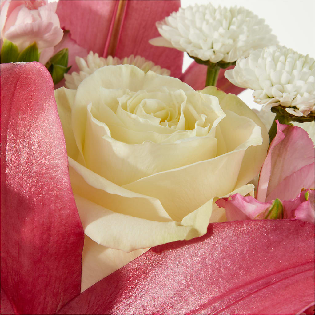 Piece of Cake Bouquet –  Paoli Mercantile, Paoli IN
