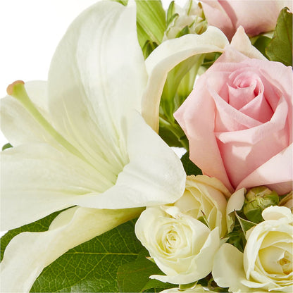 Kindhearted Bouquet –  Paoli Mercantile, Paoli IN