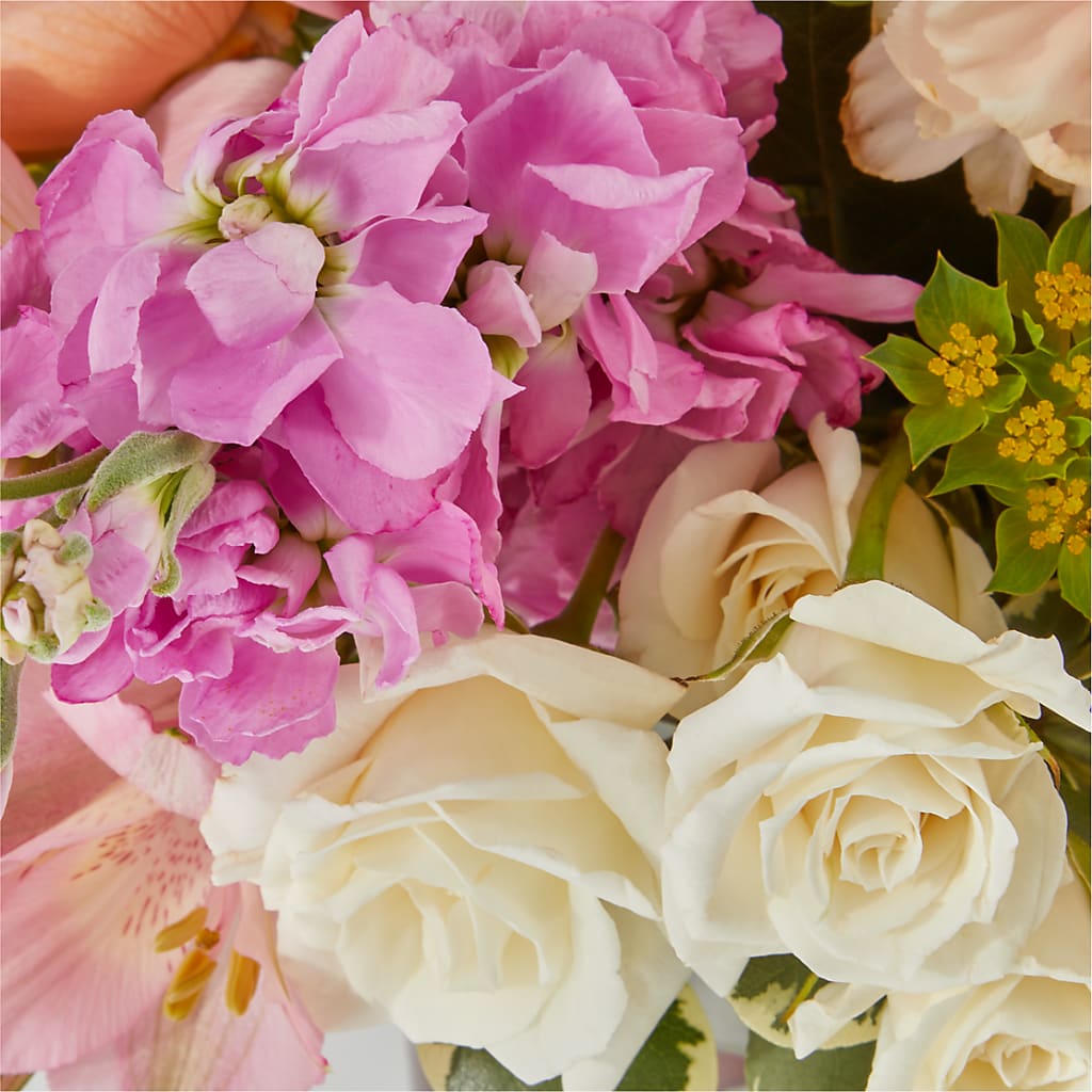 Paradise Bouquet –  Paoli Mercantile, Paoli IN