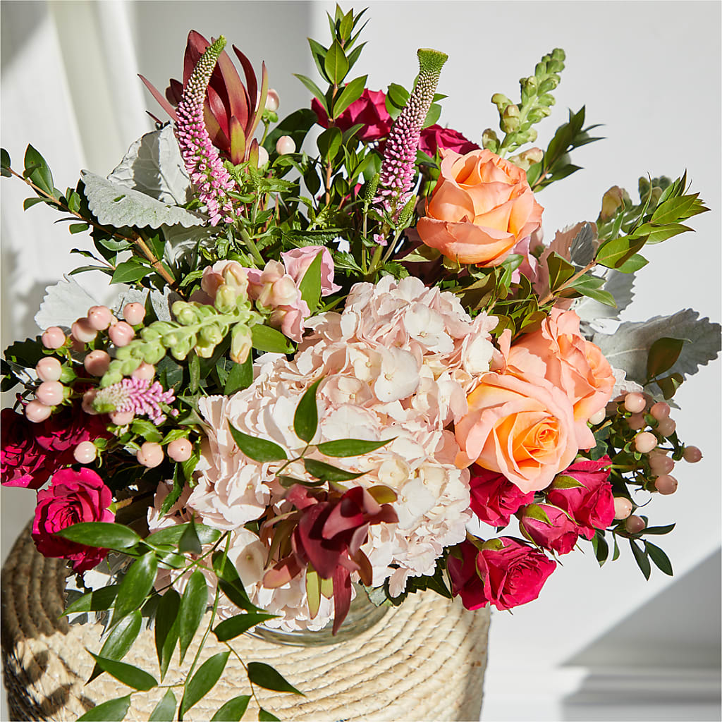 Glitz & Glam Bouquet –  Paoli Mercantile, Paoli IN