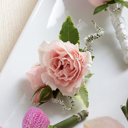 Pink Spray Rose Boutonniere –  Paoli Mercantile, Paoli IN